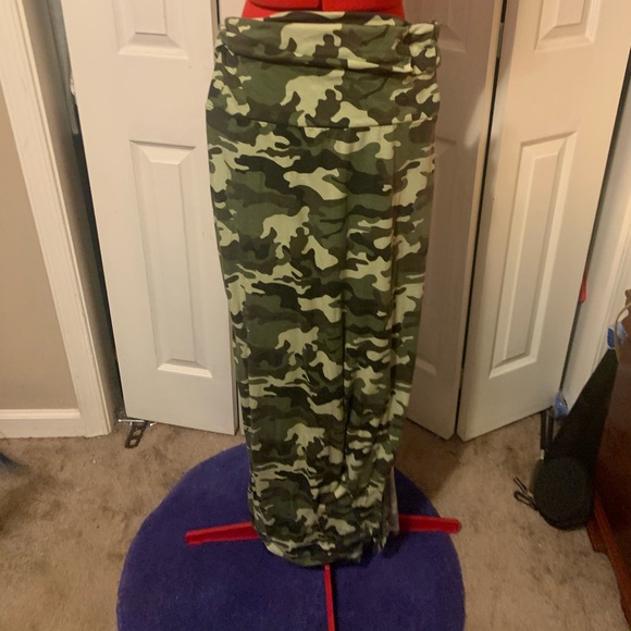 No Boundaries Dresses & Skirts - Maxi Skirt No Boundaries Dresses & Skirts - Maxi Skirt